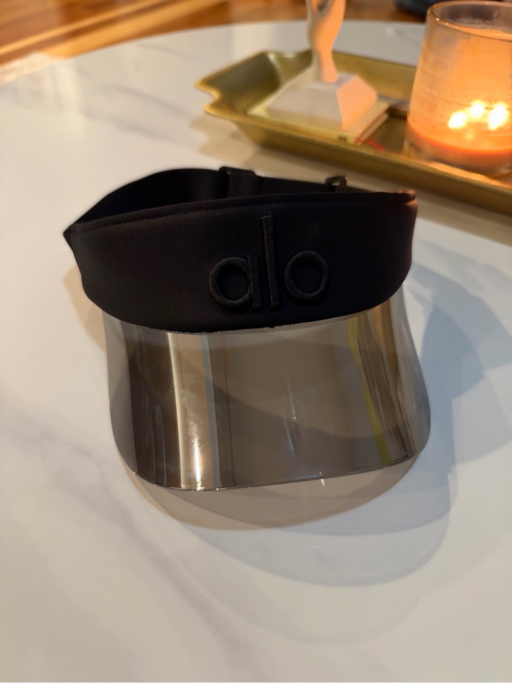 Alo Yoga Airlift Solar Visor Black Holographic Shield OS